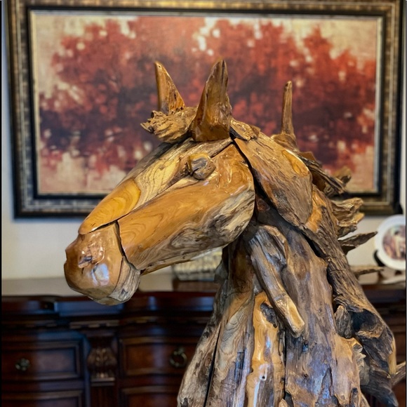 Art Sculpture in Natural Teak Wood - Picture 4 of 4